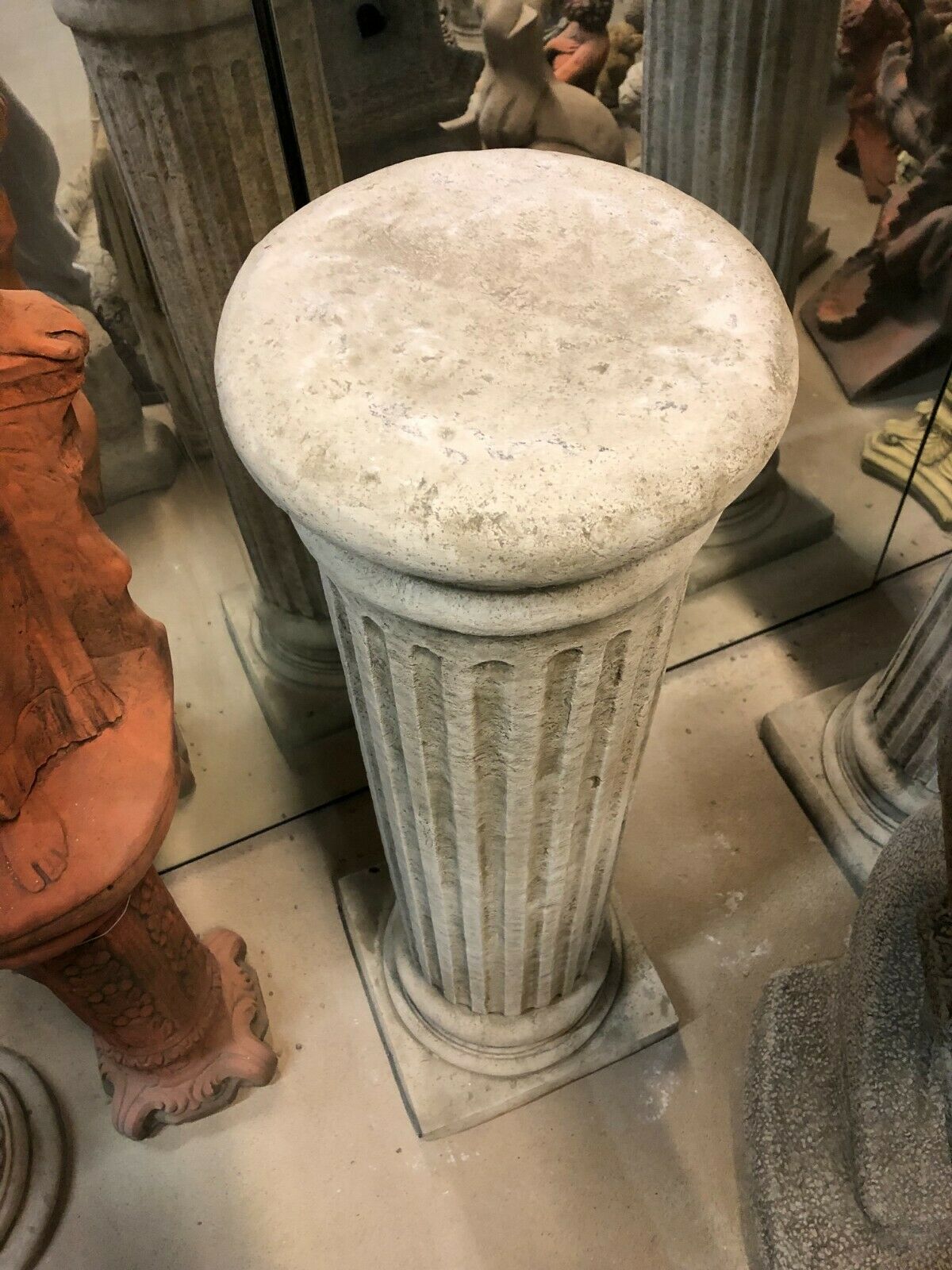 Top view of a Roman Garden Column Plinth with round capital, designed for displaying sculptures or ornaments in classic garden decor.