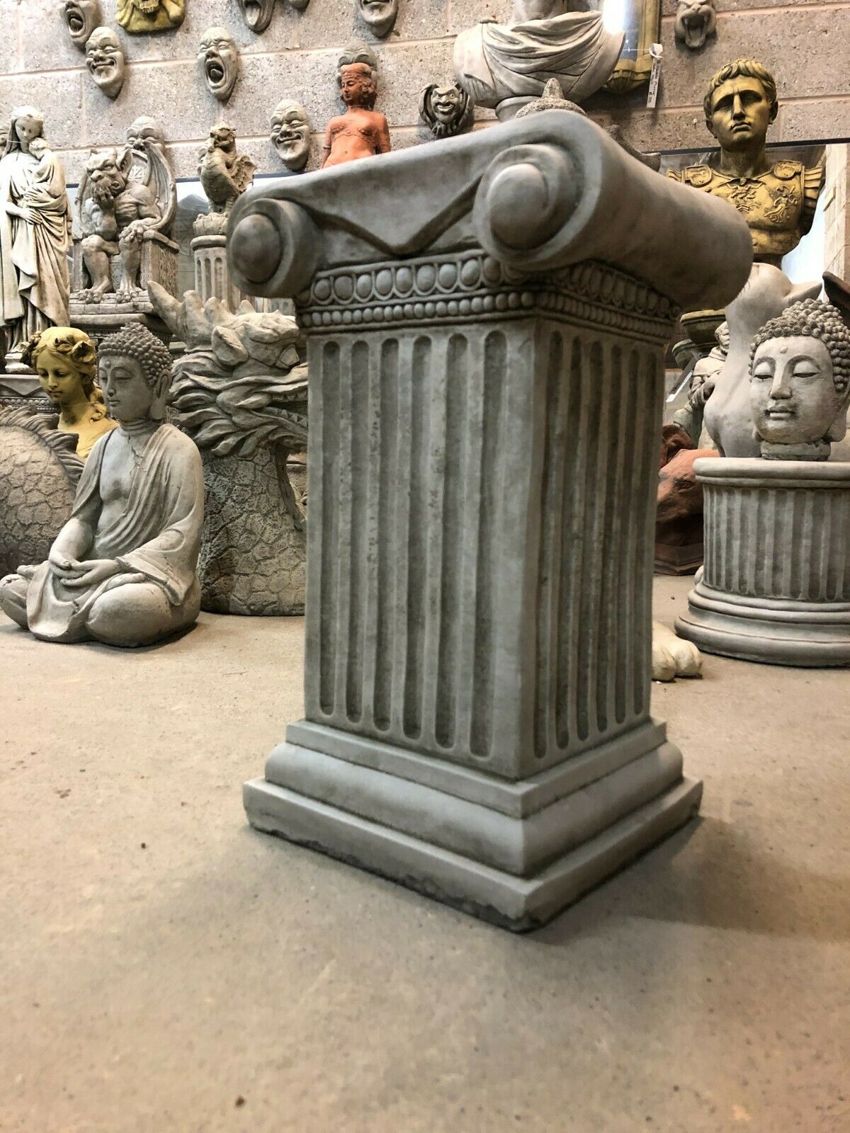 Classic Roman Garden Plinth - Stone Style with weather-resistant antique finish, ideal for supporting sculptures in landscaped areas.