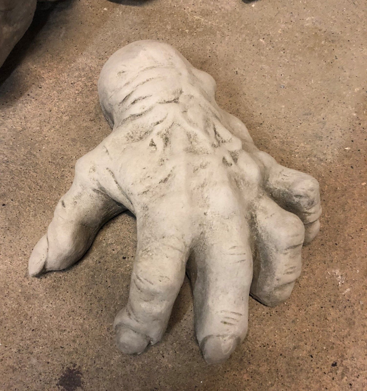 Stone Zombie Set Ornaments - Garden Decor|Limestone, Weatherproof. Detailed limestone zombie hand sculpture, ideal for creepy garden decor.