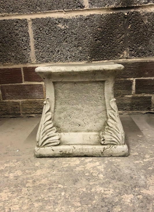 Classic Leaf Plinth - Stone Design Sculpture with carved leaf details, ideal for garden decor or as a base for statues and ornaments.